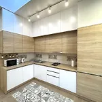 Modern In The Center לבוב