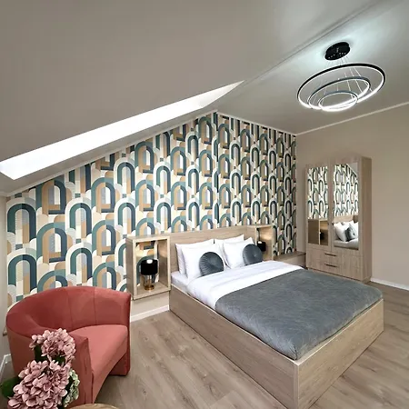 Modern In The Center